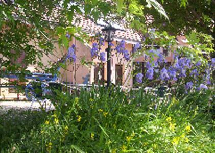 Auberge De Mandrin Dullin Rom bilde
